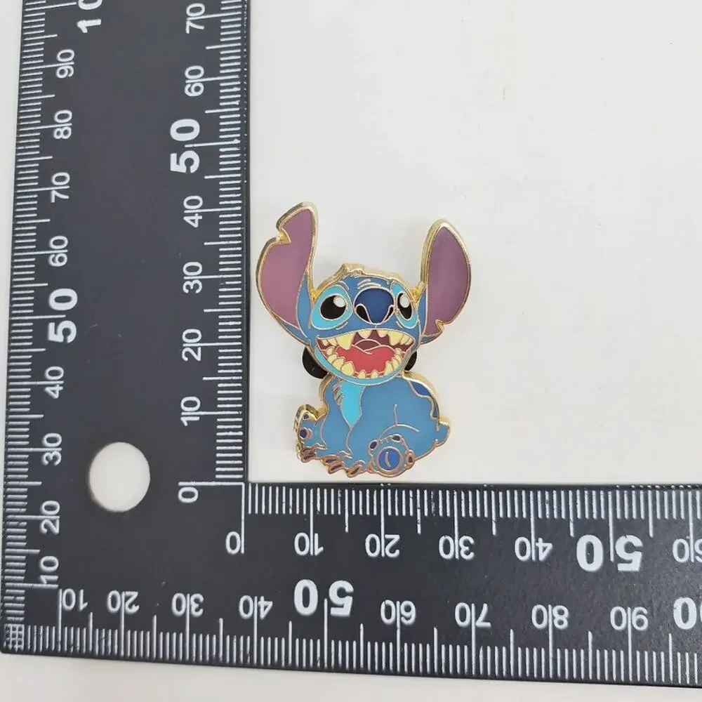 Disney Lilo & Stitch Sitting 2008  Pin Official Pin Trading